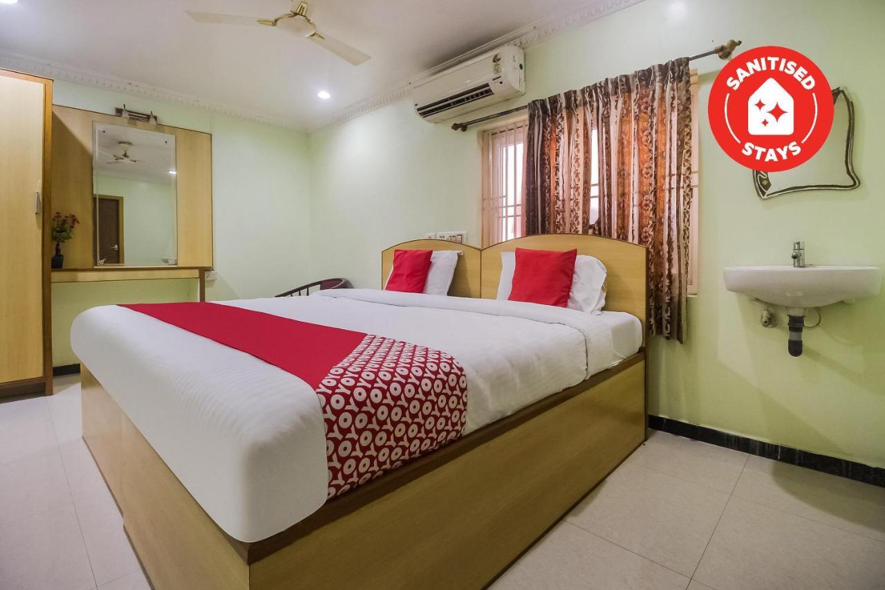 Oyo 70841 Hotel Anjali Residency Velur Eksteriør billede