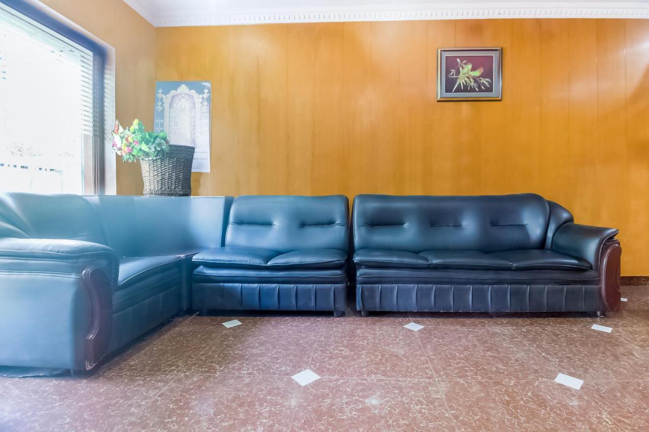 Oyo 70841 Hotel Anjali Residency Velur Eksteriør billede